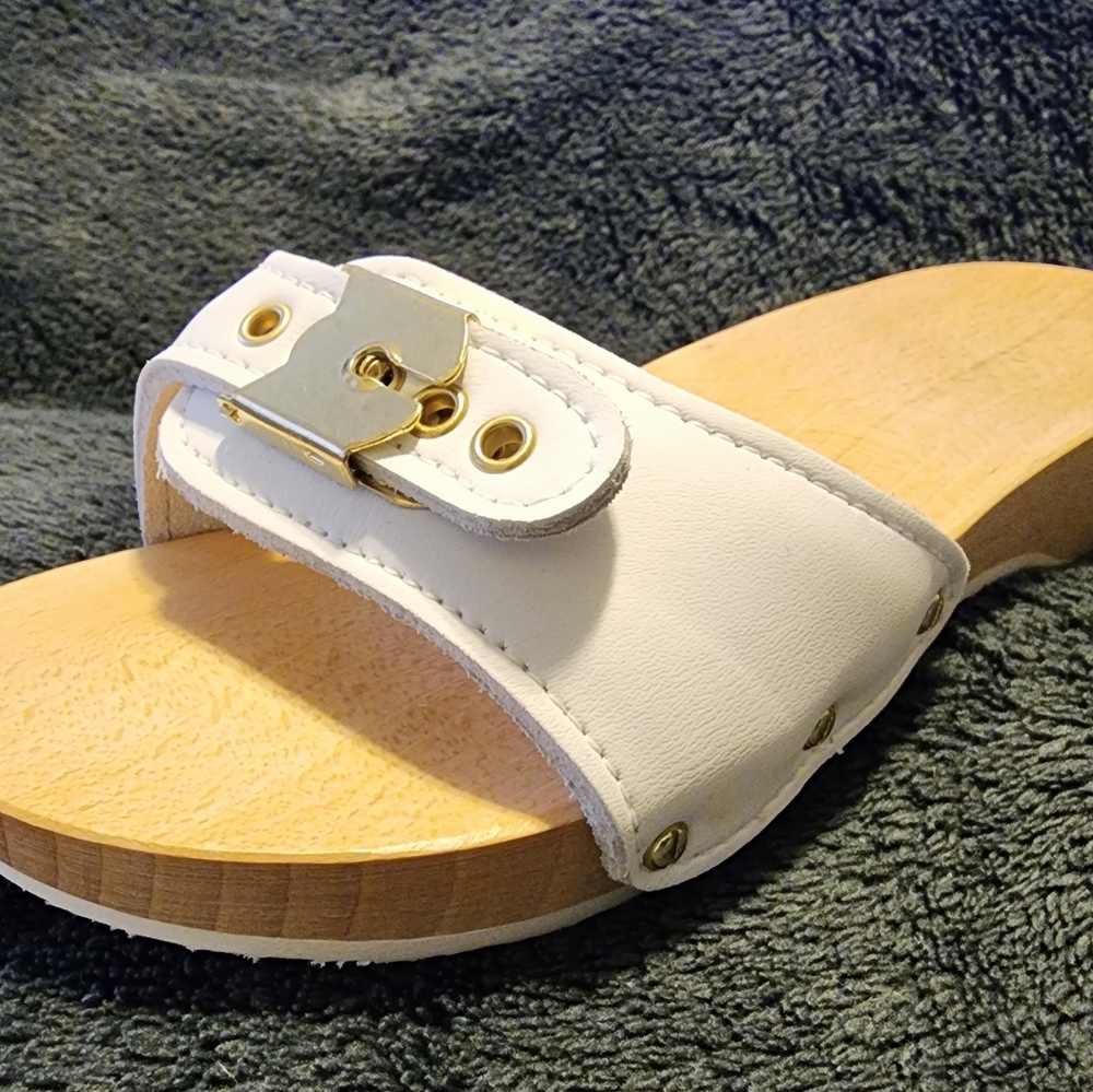 Dr Scholls "STYLE " WOODEN CLOGS SIZE 9